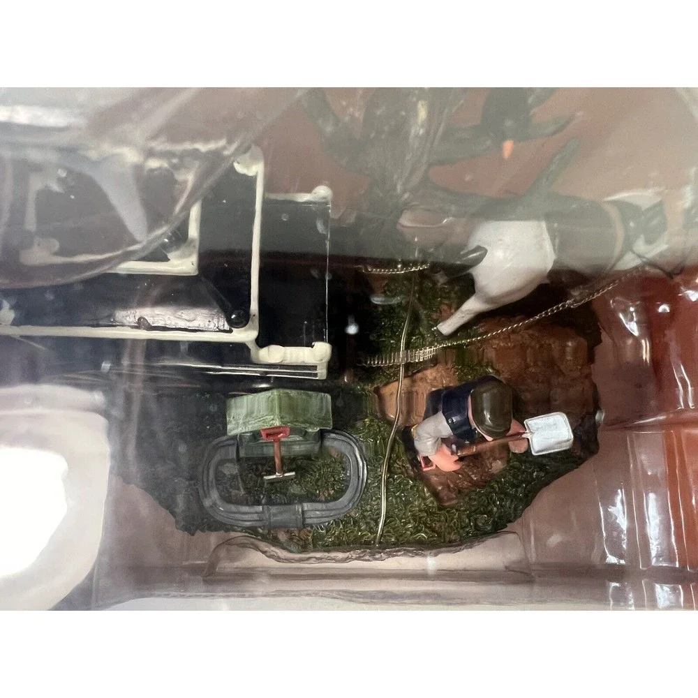 Lemax Spooky Town Gruesome Grave Digger‎ Cemetery 53511 Horse Drawn Hearse